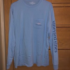 Men’s vineyard vines long sleeve shirt